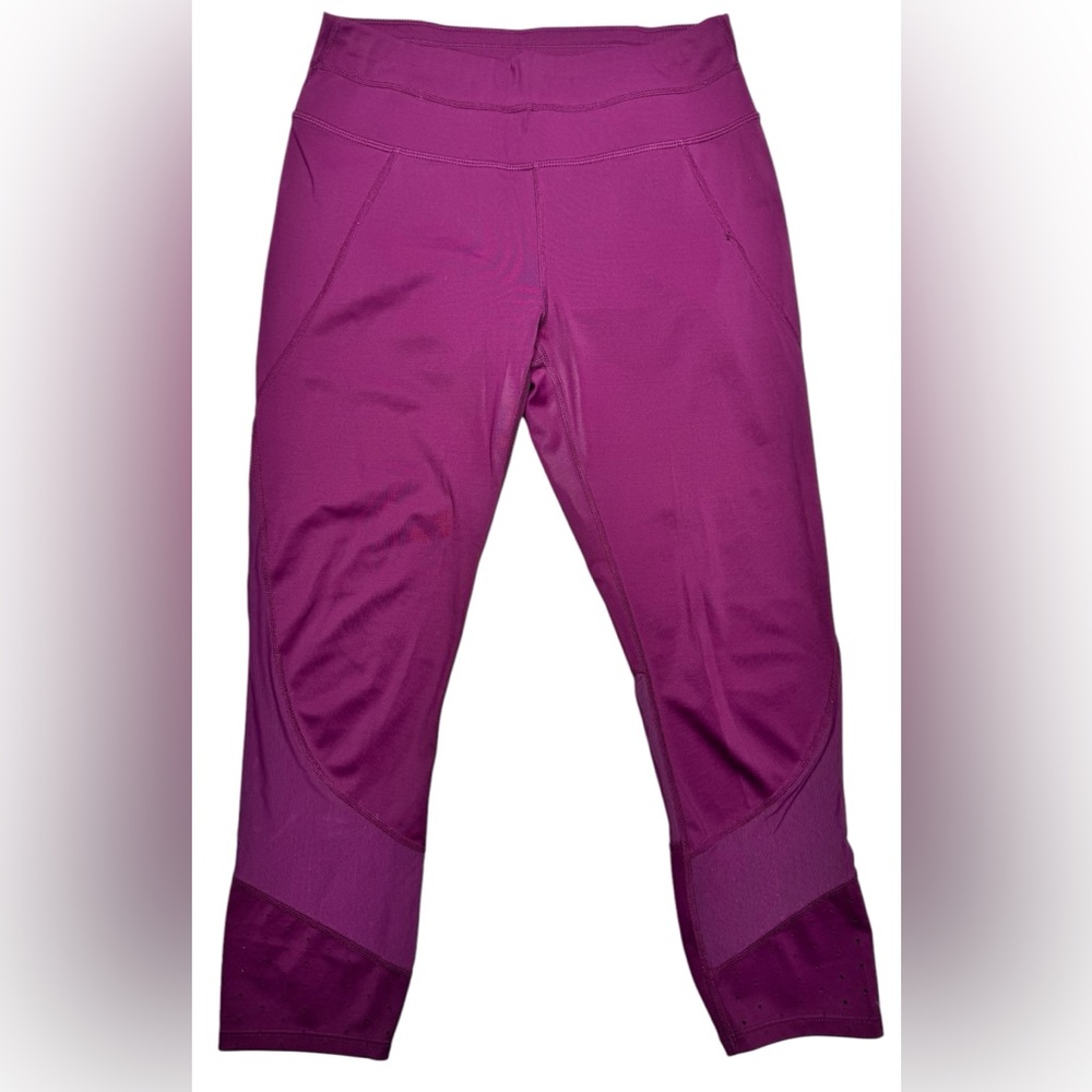Athleta Chaturanga Capri Athletic Legging Women’s Small